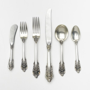 Image for Lot Wallace Sterling Grand Baroque Flatware Service