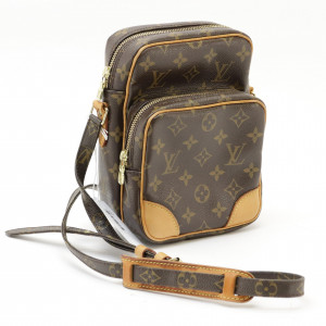 Image for Lot Louis Vuitton Amazone