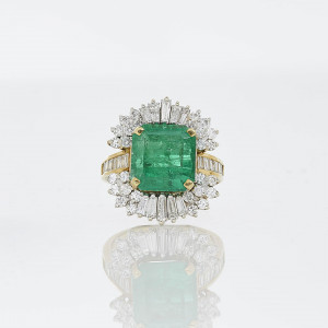 Image for Lot 5ct Emerald &amp; Diamond Ring