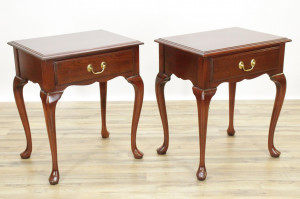 Image for Lot Pair Queen Anne Style Mahogany Lowboys, Harden