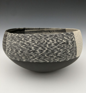Image for Lot Thomas Hoadley - Black and white nerikomi bowl