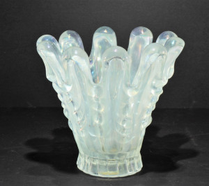 Image for Lot Ercole Barovier - Iridescent Ribbed Glass Bowl