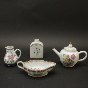 Image for Lot Four Chinese Export Porcelains 18/19th C