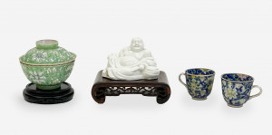 Image for Lot Group of Chinese Porcelain Items