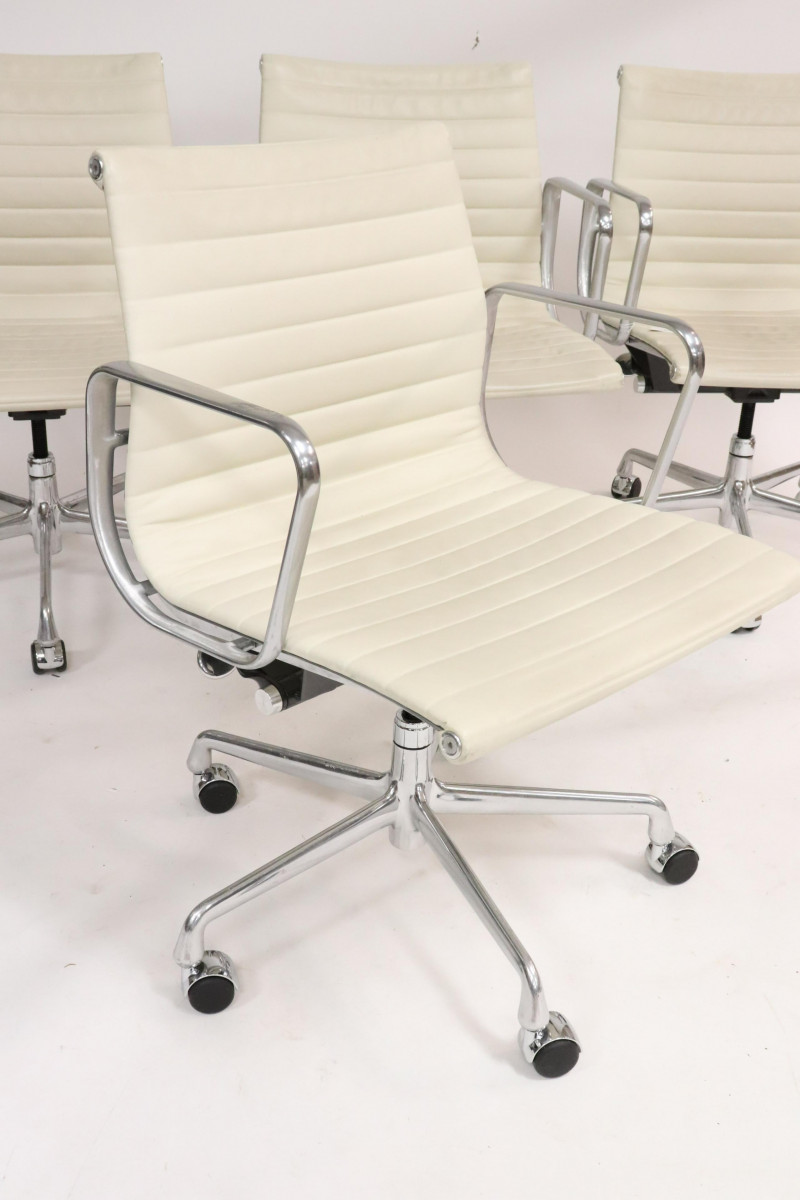 Set of 4 Eames for Herman Miller AG Office Chairs