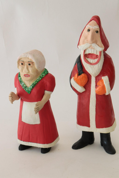 9 Christmas & Other Dolls