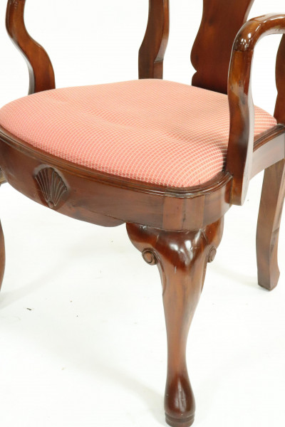 8 Queen Anne Style Mahogany Dining Chairs