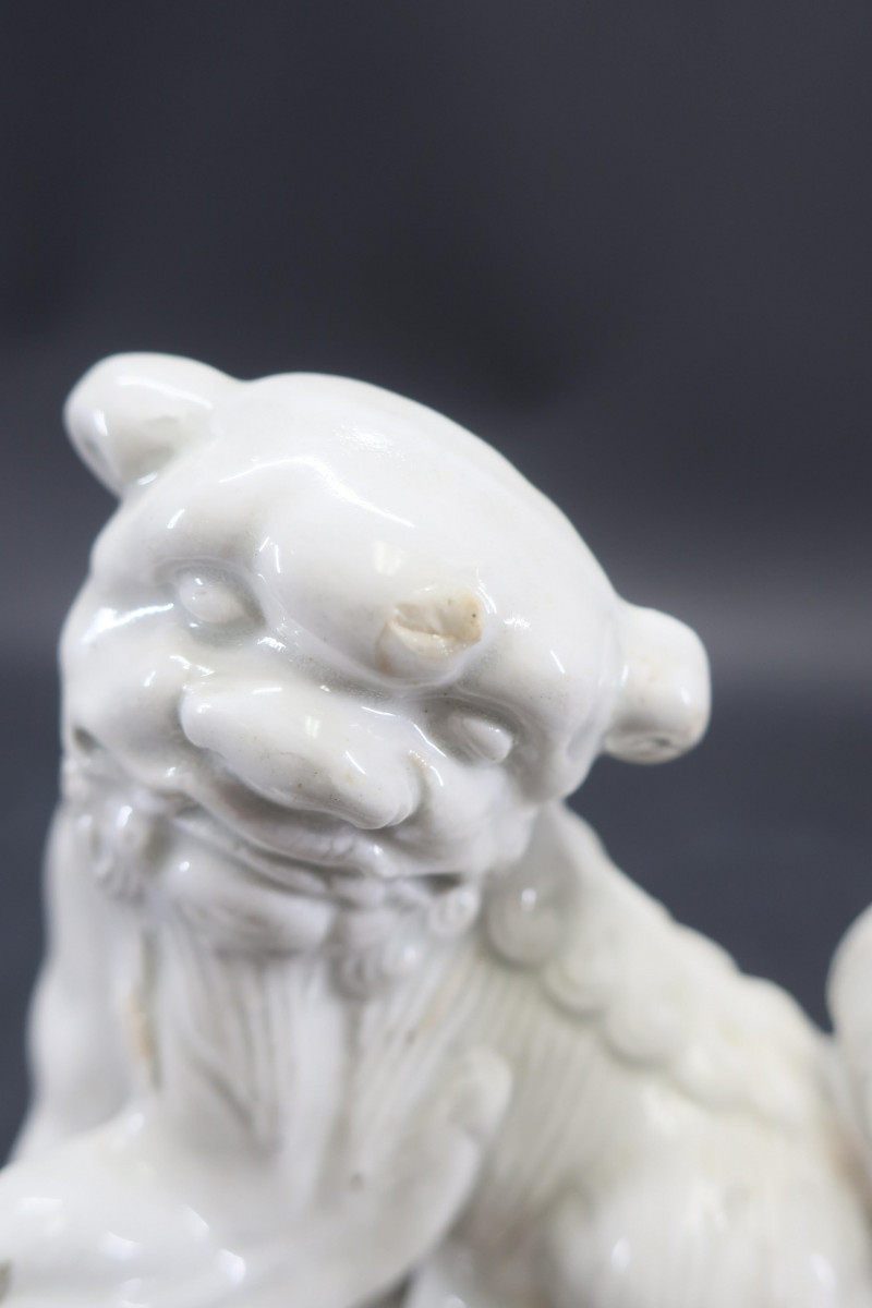 Chinese Blanc-de-Chine Porcelain Multi-Armed Guany