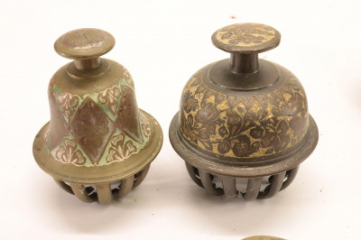 Collection Indian Brass Claw Bells