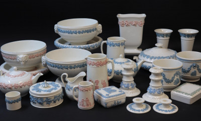 Approx. 25 Pieces of Wedgwood Queensware