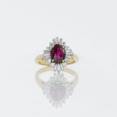 Image for Lot 1.05 ct Ruby &amp; Diamond Ring