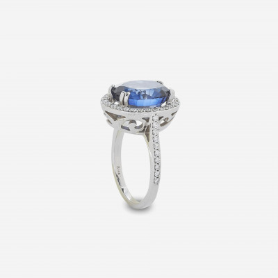 8 ct Natural Sapphire &amp; Diamond Ring