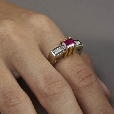 Art Deco Ruby &amp; Diamond Ring