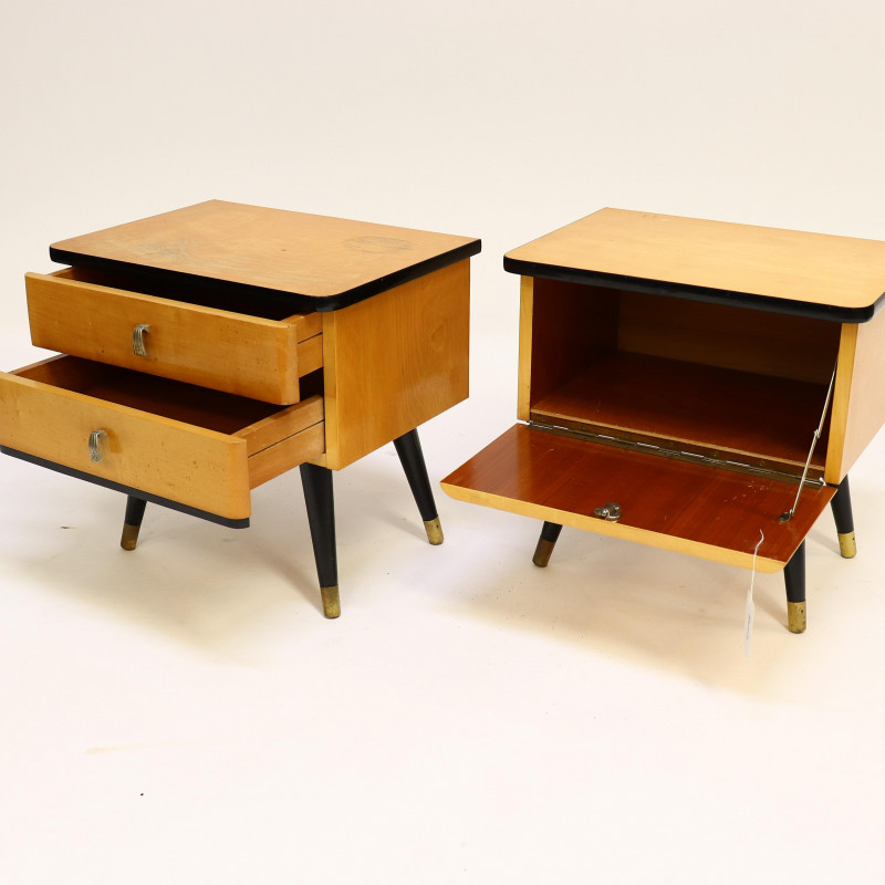 Pair of Mid Century Modern End Tables