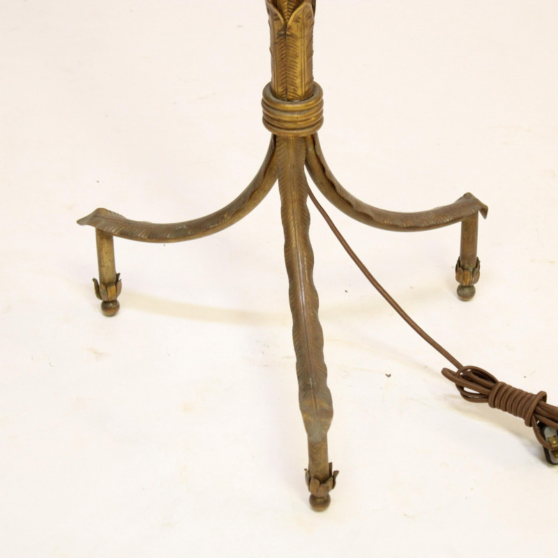 Mid Century Brass Repousse Leaf-Tip Floor Lamp