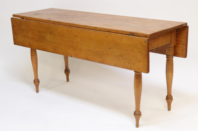 Image for Lot Colonial Style Pine &amp; Cherry Dropleaf Table