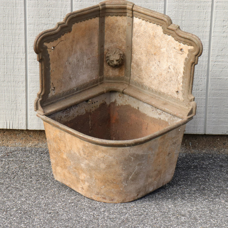 Iron Horse Stall Water Trough