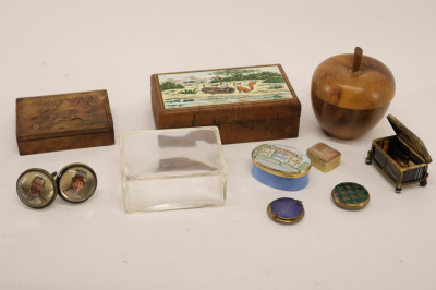 Image for Lot Collection of Boxes, Victoria &amp; Albert