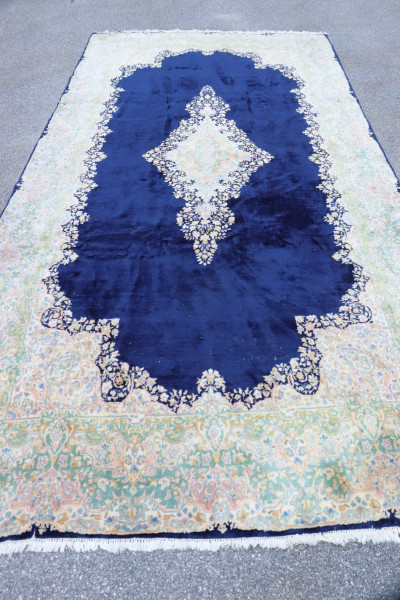 Kirman Carpet, 8 x 17