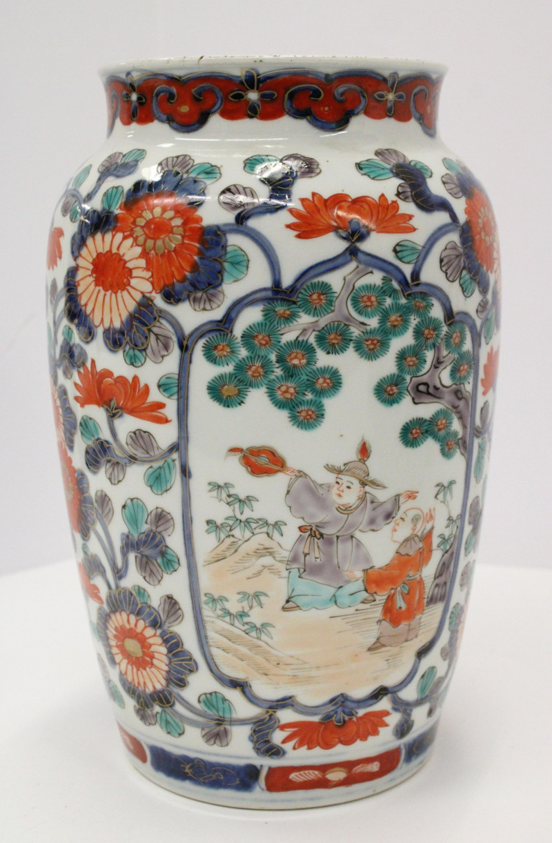 Pair Chinese imari Vases