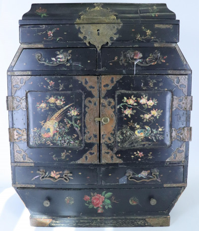 Image for Lot Japoniserie Table Cabinet