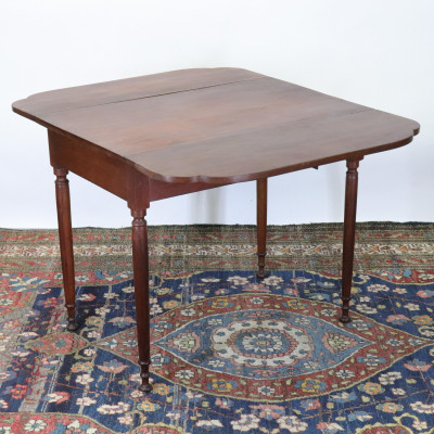 American Classical Cherry Dropleaf Table