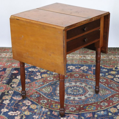 Image for Lot American Classical Cherry Dropleaf Side Table