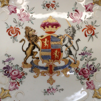 13 Samson Chinese Export Style Armorial Plates