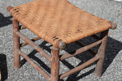 Country Wood Accessories: Rustic Limb Stool, Etc.