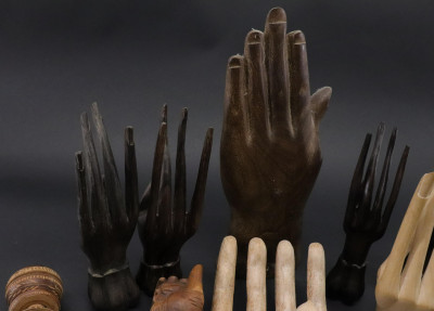 15 Wood Hands
