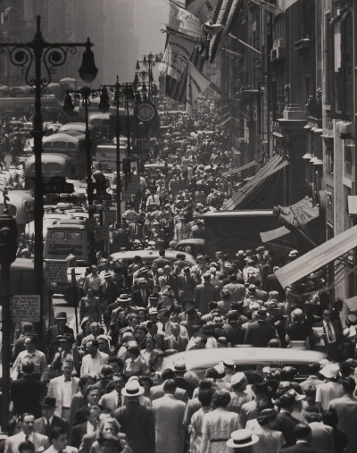 Image for Lot Andreas Feininger - Rush Hour, Fifth Avenue, New York