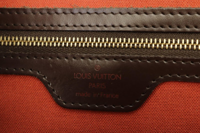 Louis Vuitton Nolita