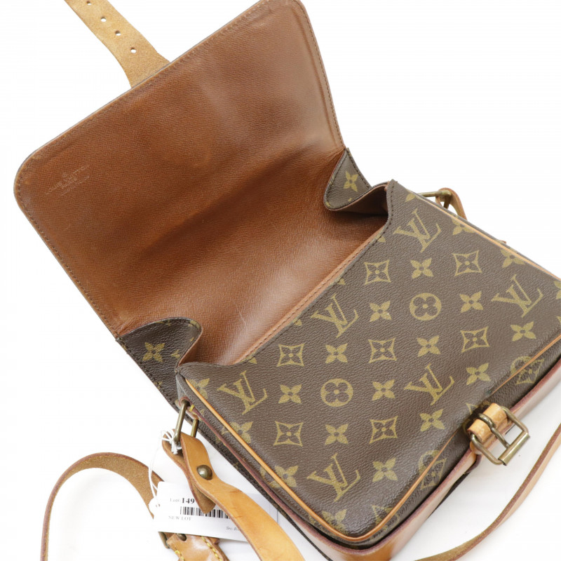 Louis Vuitton Looping MM - Capsule Auctions