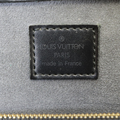 Louis Vuitton PontNeuf