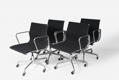 Charles and Ray Eames - Group of Eight (8) Eames Mobile Aluminum Office Chairs