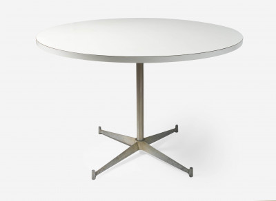 Charles and Ray Eames - Round table