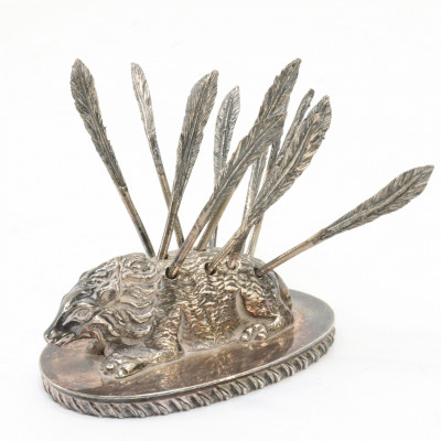 Tabletop Articles 800 Silver Porcupine Toothpick