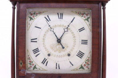 Mark Leavenworth Co(CT) Pillar and Scroll Clock