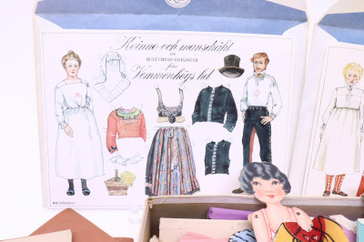 Collection of Paper Dolls