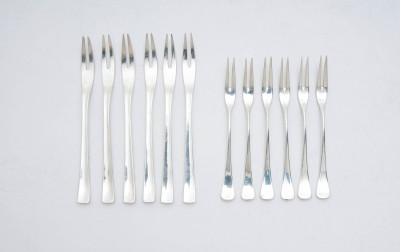 Image for Lot Danish and German cocktail forks - Cocktail forks: 6 sterling silver
