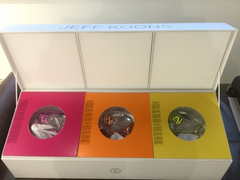 Jeff Koons - Balloon Dogs Presentation Set (Magenta, Orange, Yellow)