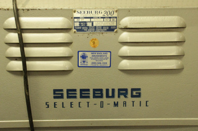 Seeburg SelectOMatic 200 High Fidelity Jukebox