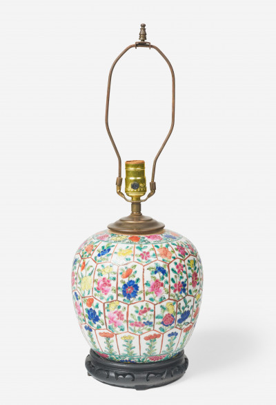 A Chinese Export Ceramic Jar with Floral Motif