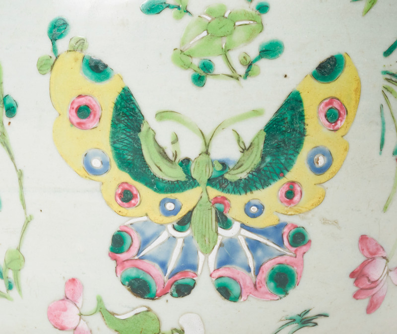 A Chinese Famille Rose Ceramic Jar with Butterfly Decoration