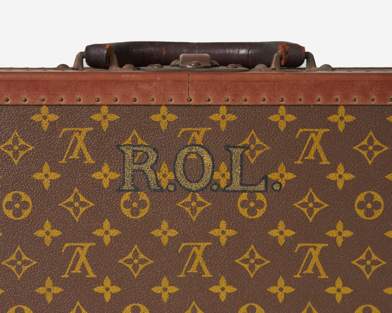 Louis Vuitton - monogrammed antique small 'Bisten' case