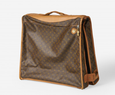 Image for Lot Louis Vuitton - Garment Bag