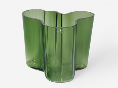Image for Lot Alvar Aalto - Savoy Vase (damaged)