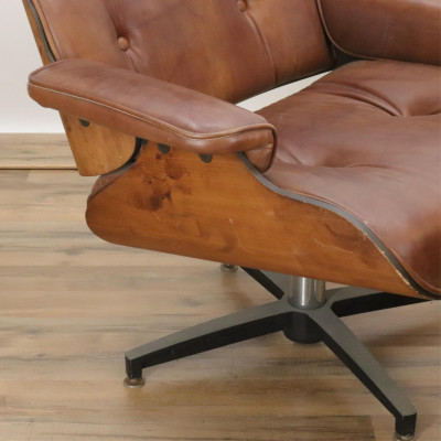 Eames Style Chair And Ottoman