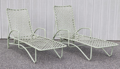 Image for Lot Pair of Brown Jordan Chaise Lounge Chairs