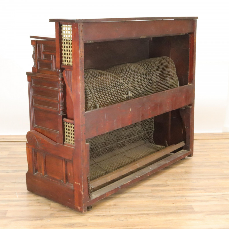 L19C Andrew's Parlor Folding Bed Cabinet